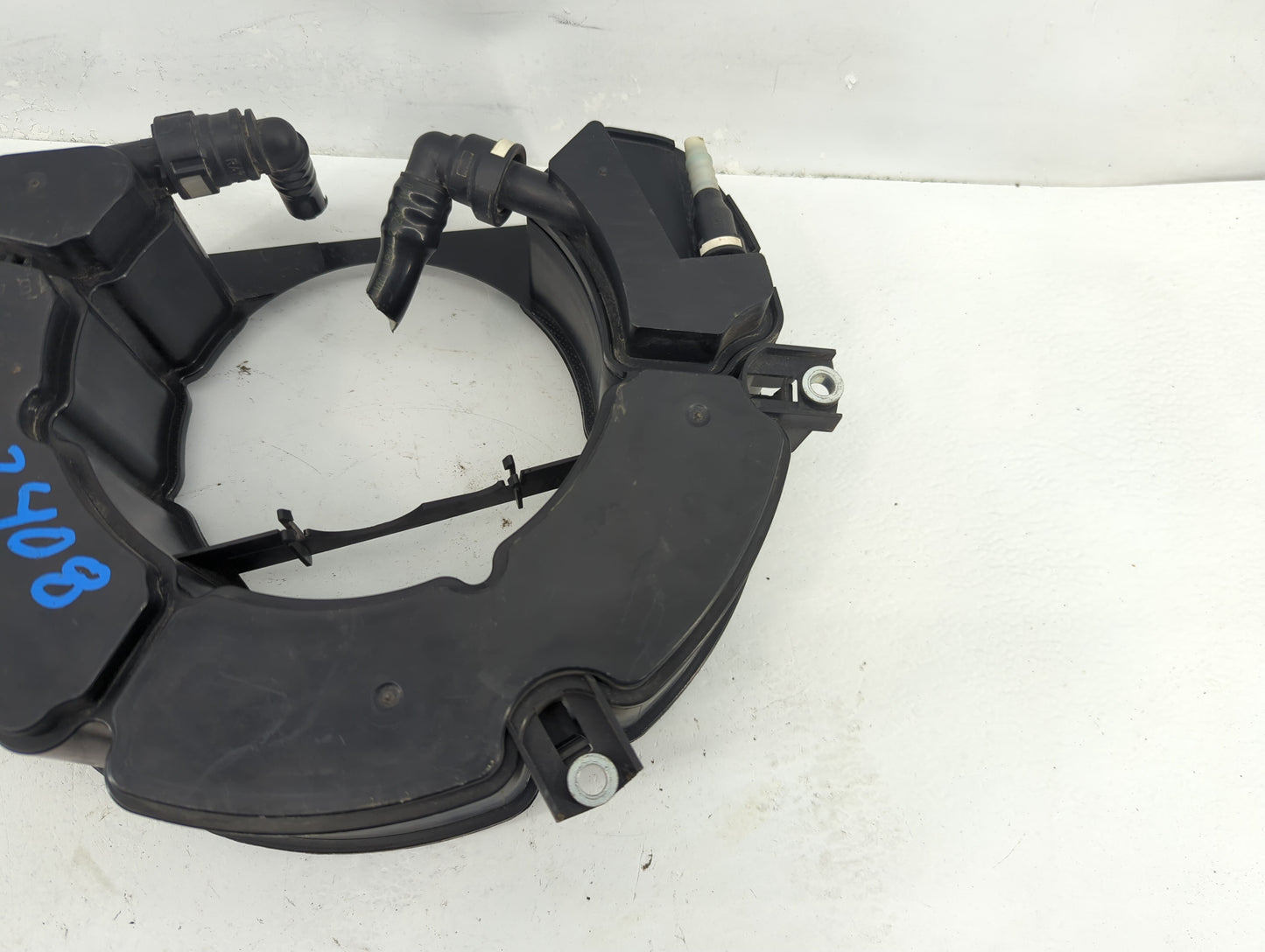 2016 Volkswagen Jetta Fuel Vapor Charcoal Canister - Oemusedautoparts1.com
