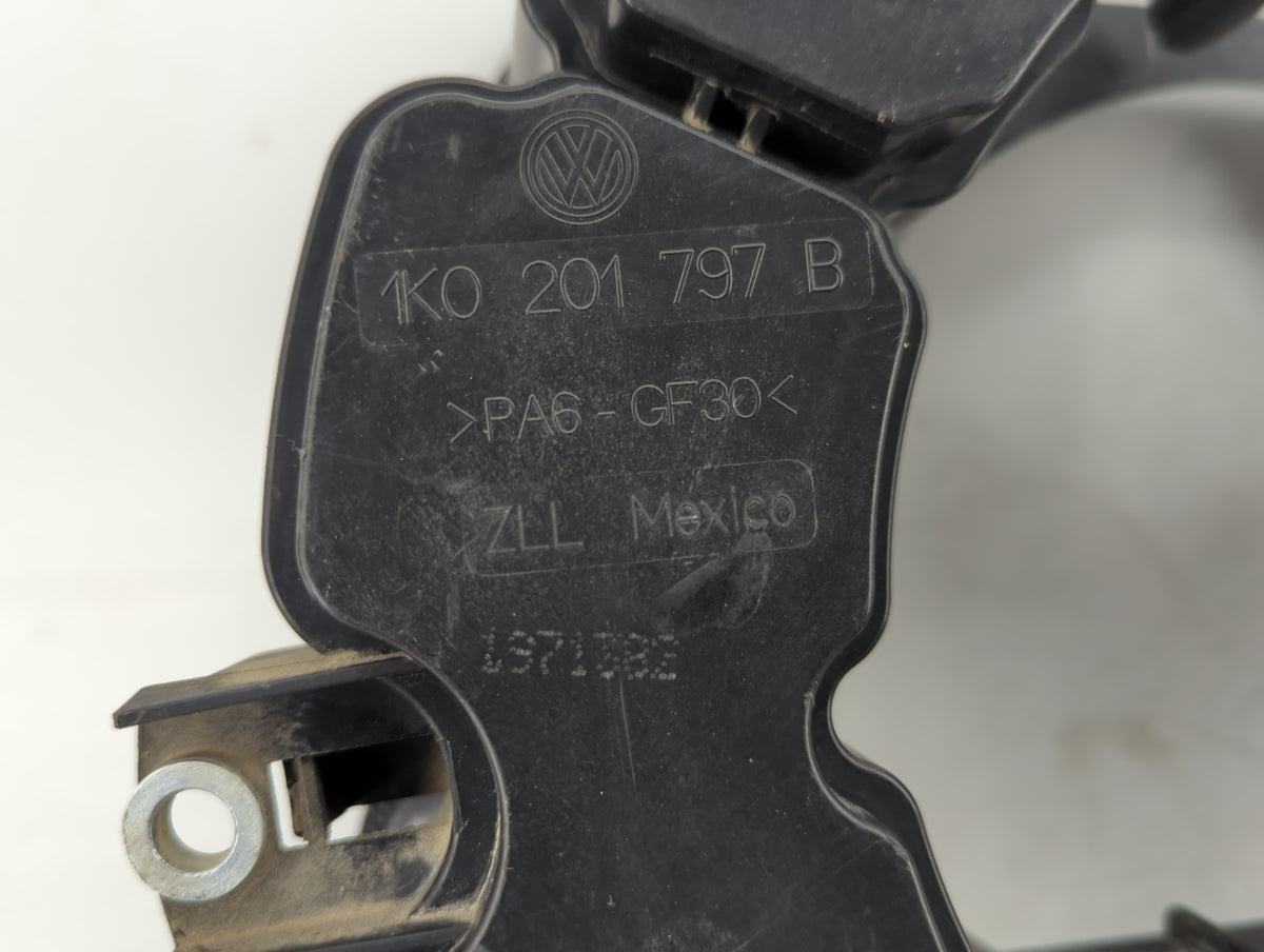2016 Volkswagen Jetta Fuel Vapor Charcoal Canister 1357953 - Oemusedautoparts1.com