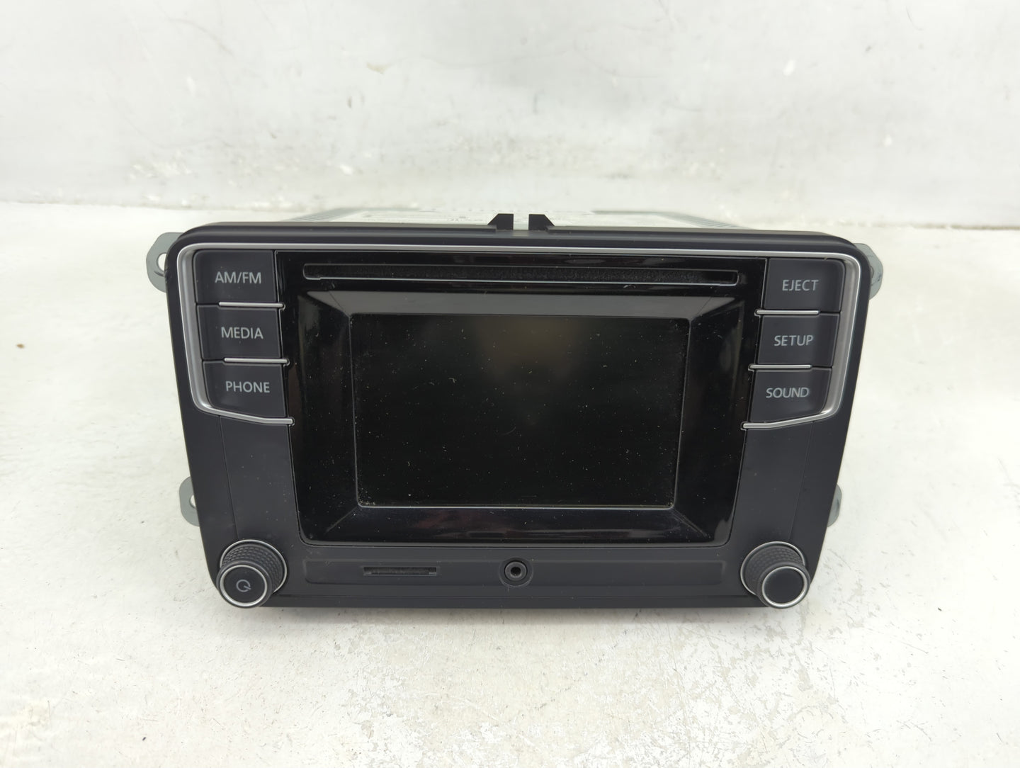 2016-2017 Volkswagen Jetta Radio AM FM Cd Player Receiver Replacement P/N:561035150 Fits Fits 2013 2014 2015 2016 2017 OEM U