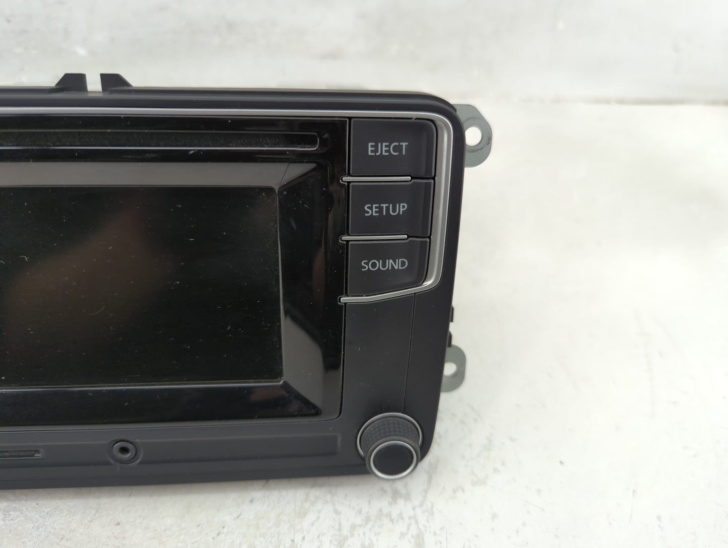 2016-2017 Volkswagen Jetta Radio AM FM Cd Player Receiver Replacement P/N:561035150 Fits Fits 2013 2014 2015 2016 2017 OEM U