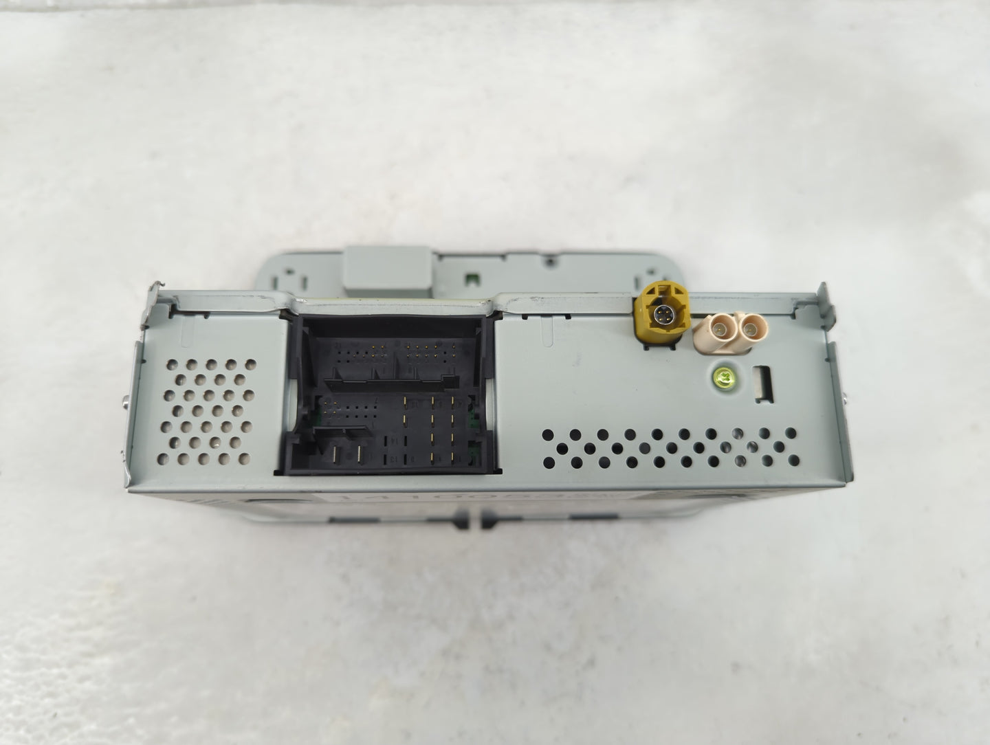 2016-2017 Volkswagen Jetta Radio AM FM Cd Player Receiver Replacement P/N:561035150 Fits Fits 2013 2014 2015 2016 2017 OEM U