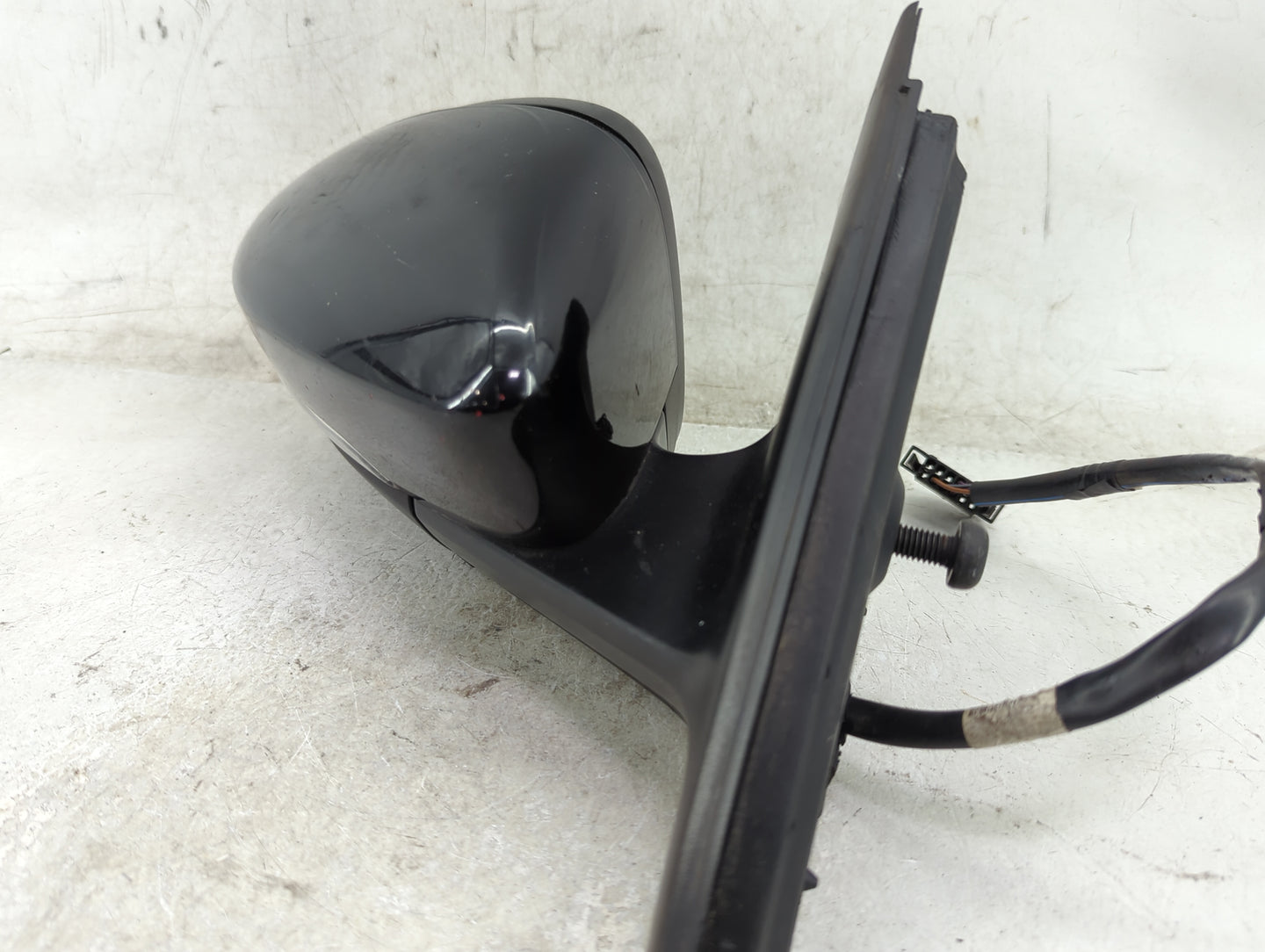 2011-2016 Volkswagen Jetta Passenger Side View Mirror - Right Door Mirror OEM Used - Oemusedautoparts1.com
