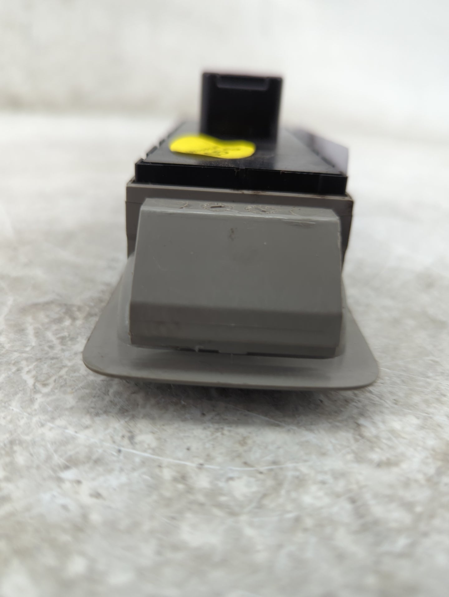 2011-2018 Volkswagen Jetta Master Power Window Switch Replacement Driver Side Left Fits OEM Used Auto Parts - Oemusedautopar