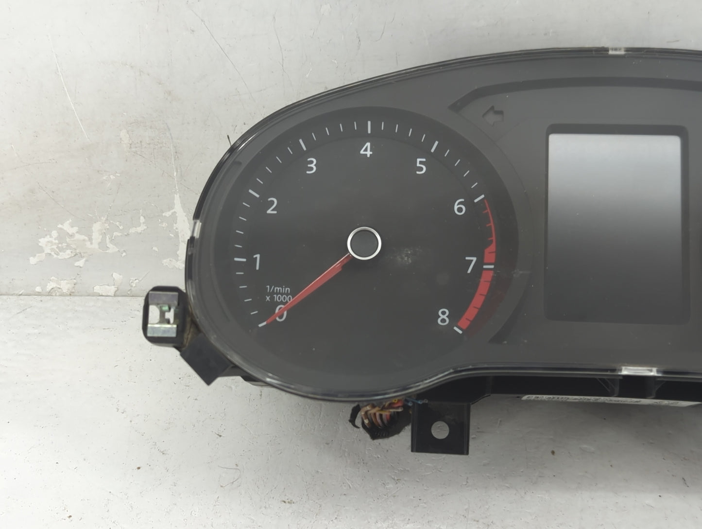 2016-2018 Volkswagen Jetta Instrument Cluster Speedometer Gauges P/N:5C6920955A Fits Fits 2016 2017 2018 OEM Used Auto Parts