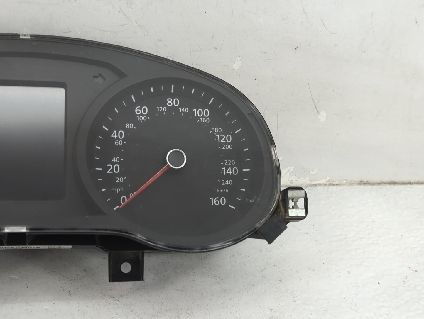 2016-2018 Volkswagen Jetta Instrument Cluster Speedometer Gauges P/N:5C6920955A Fits Fits 2016 2017 2018 OEM Used Auto Parts