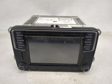 2010-2017 Volkswagen Jetta Radio AM FM Cd Player Receiver Replacement P/N:CWTUGZZF2 1788F-UGZZF2 Fits OEM Used Auto Parts - 