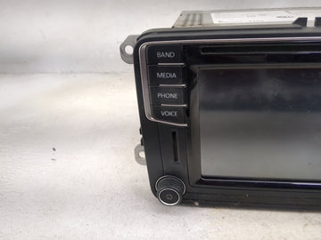 2010-2017 Volkswagen Jetta Radio AM FM Cd Player Receiver Replacement P/N:CWTUGZZF2 1788F-UGZZF2 Fits OEM Used Auto Parts
