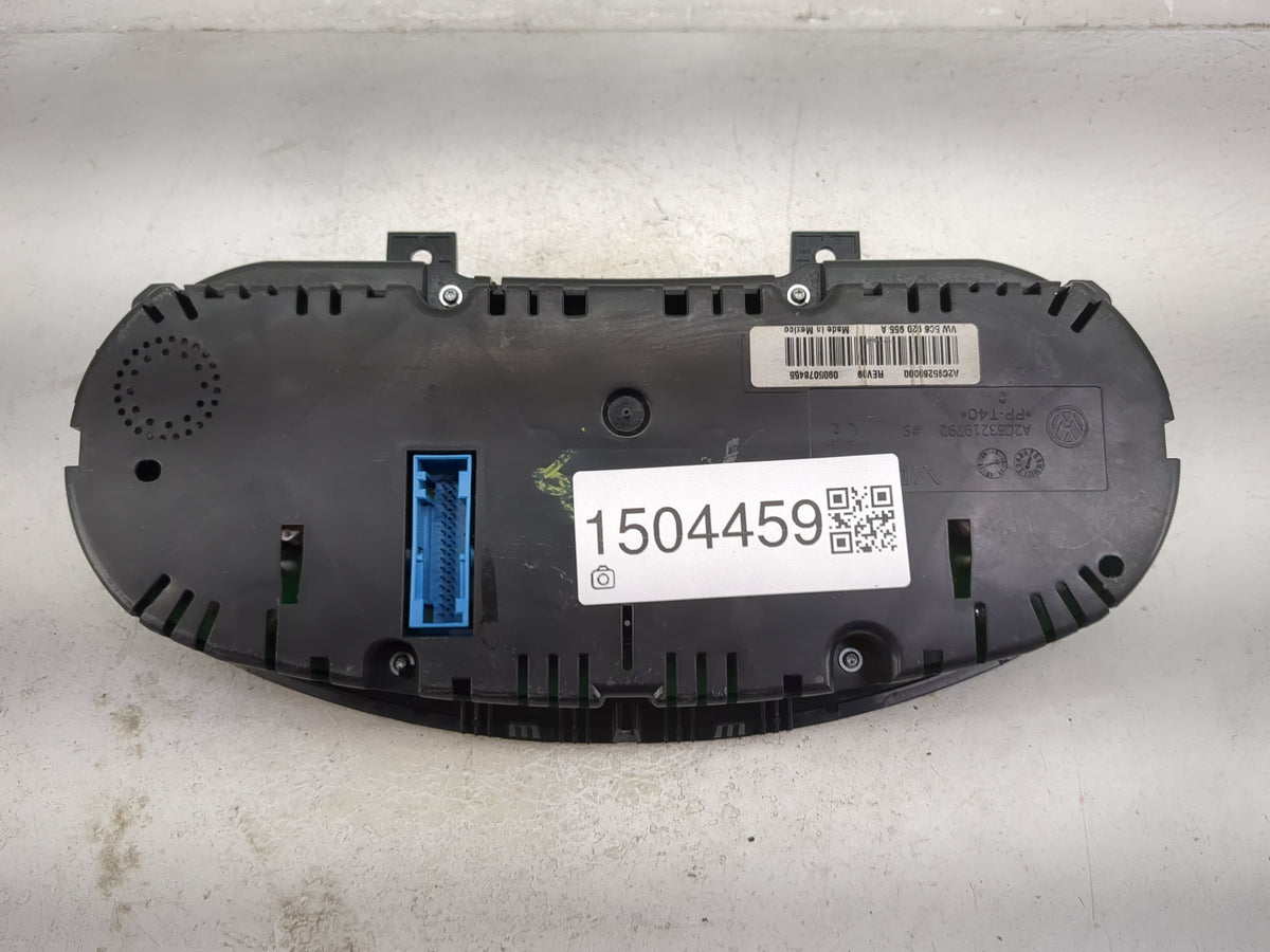 2015-2017 Volkswagen Jetta Instrument Cluster Speedometer Gauges P/N:5C6920 A2C86407800 Miles:105K Fits Fits 2015 2016 2017 