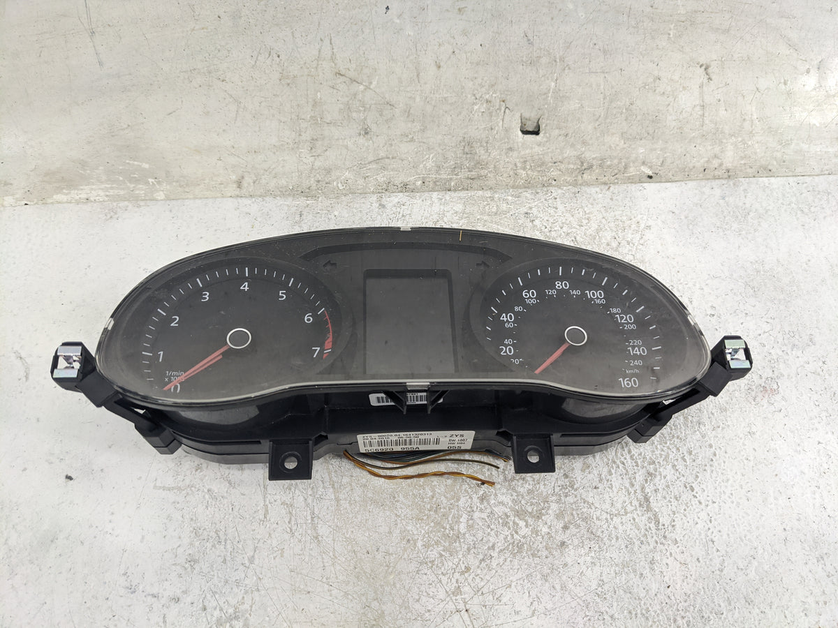 2014-2017 Volkswagen Jetta Instrument Cluster Speedometer Gauges P/N:5C6920955A A2C95260000 Miles:58K Fits OEM Used Auto Par