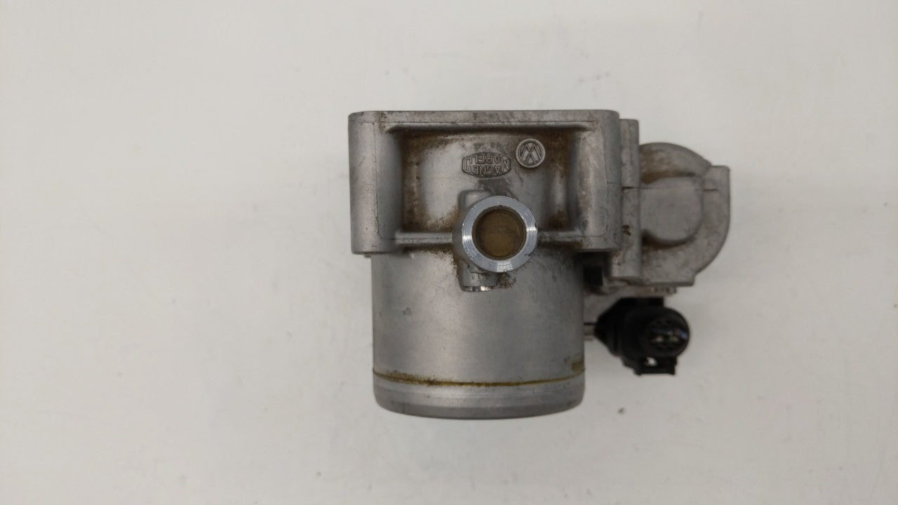 2013-2018 Volkswagen Jetta Throttle Body P/N:03F133062B Fits Fits 2013 2014 2015 2016 2017 2018 OEM Used Auto Parts - Oemuse