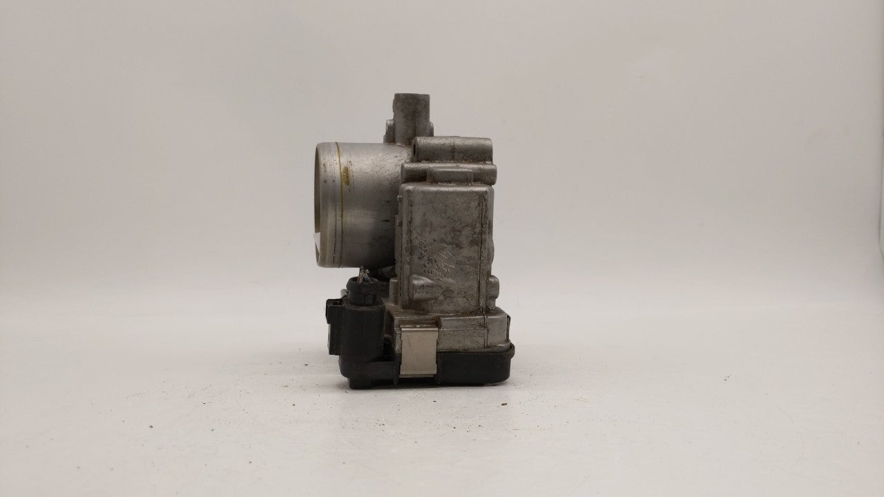 2013-2018 Volkswagen Jetta Throttle Body P/N:03F133062B Fits Fits 2013 2014 2015 2016 2017 2018 OEM Used Auto Parts - Oemuse