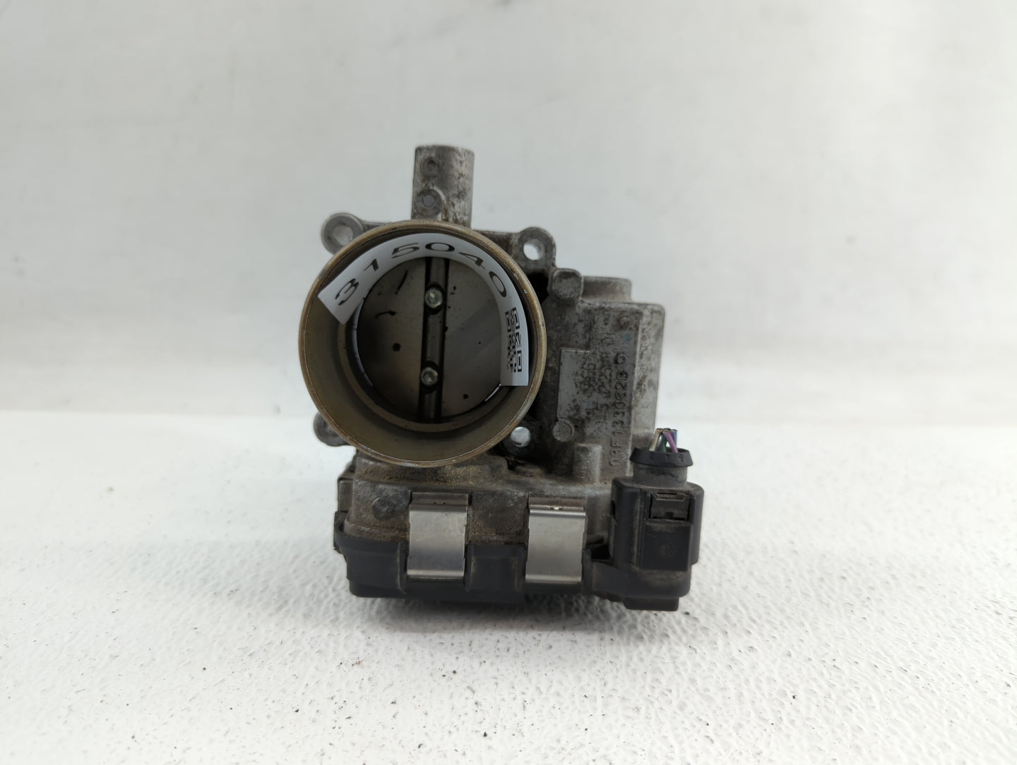 2013-2018 Volkswagen Jetta Throttle Body P/N:03F133062B Fits Fits 2013 2014 2015 2016 2017 2018 OEM Used Auto Parts - Oemuse