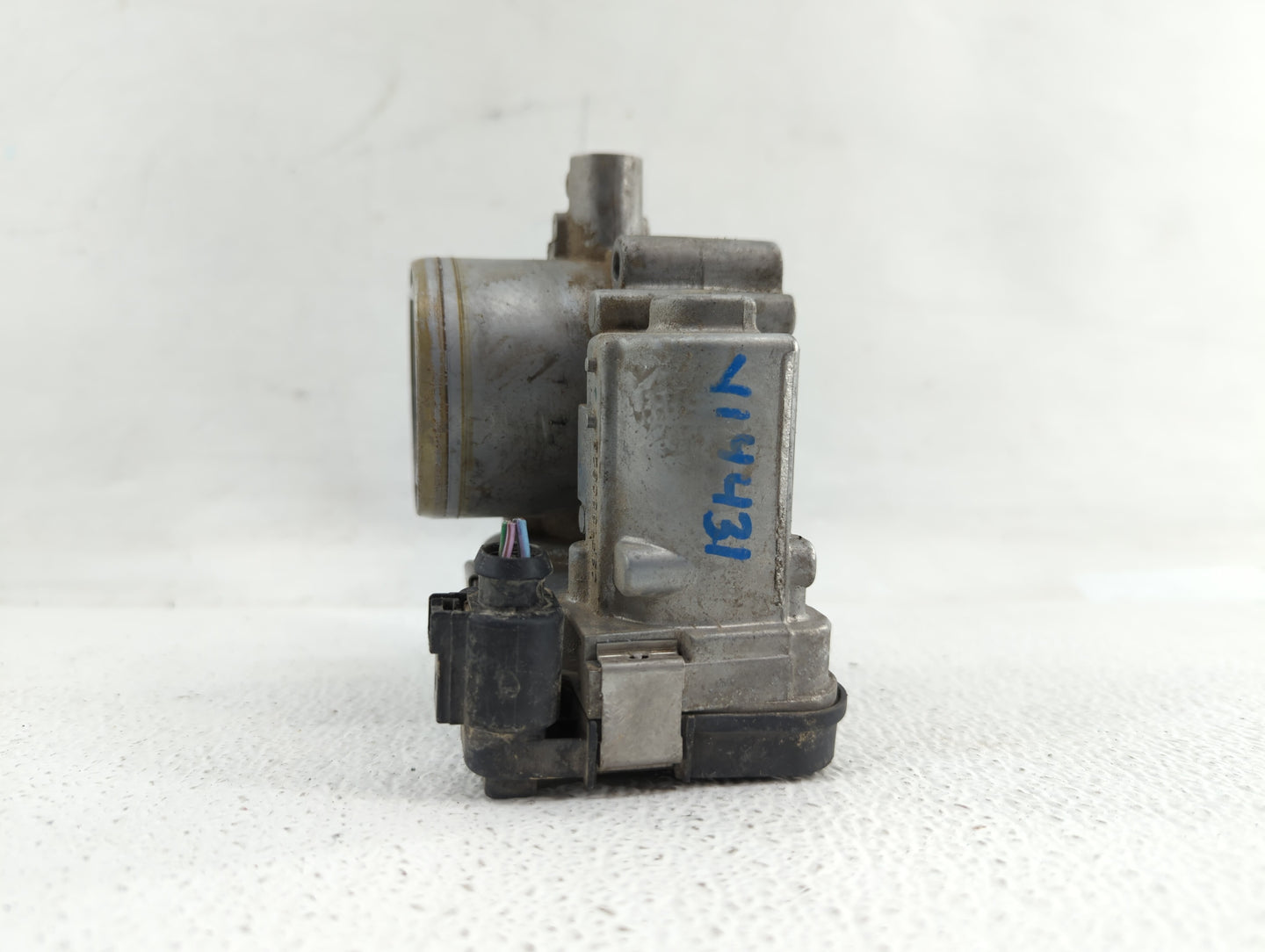 2013-2018 Volkswagen Jetta Throttle Body P/N:03F133062B Fits Fits 2013 2014 2015 2016 2017 2018 OEM Used Auto Parts - Oemuse
