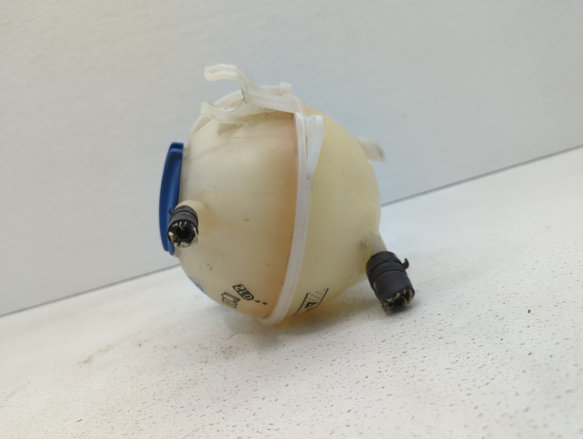 2005 Volkswagen Jetta Radiator Coolant Overflow Expansion Tank Bottle 414819 - Oemusedautoparts1.com