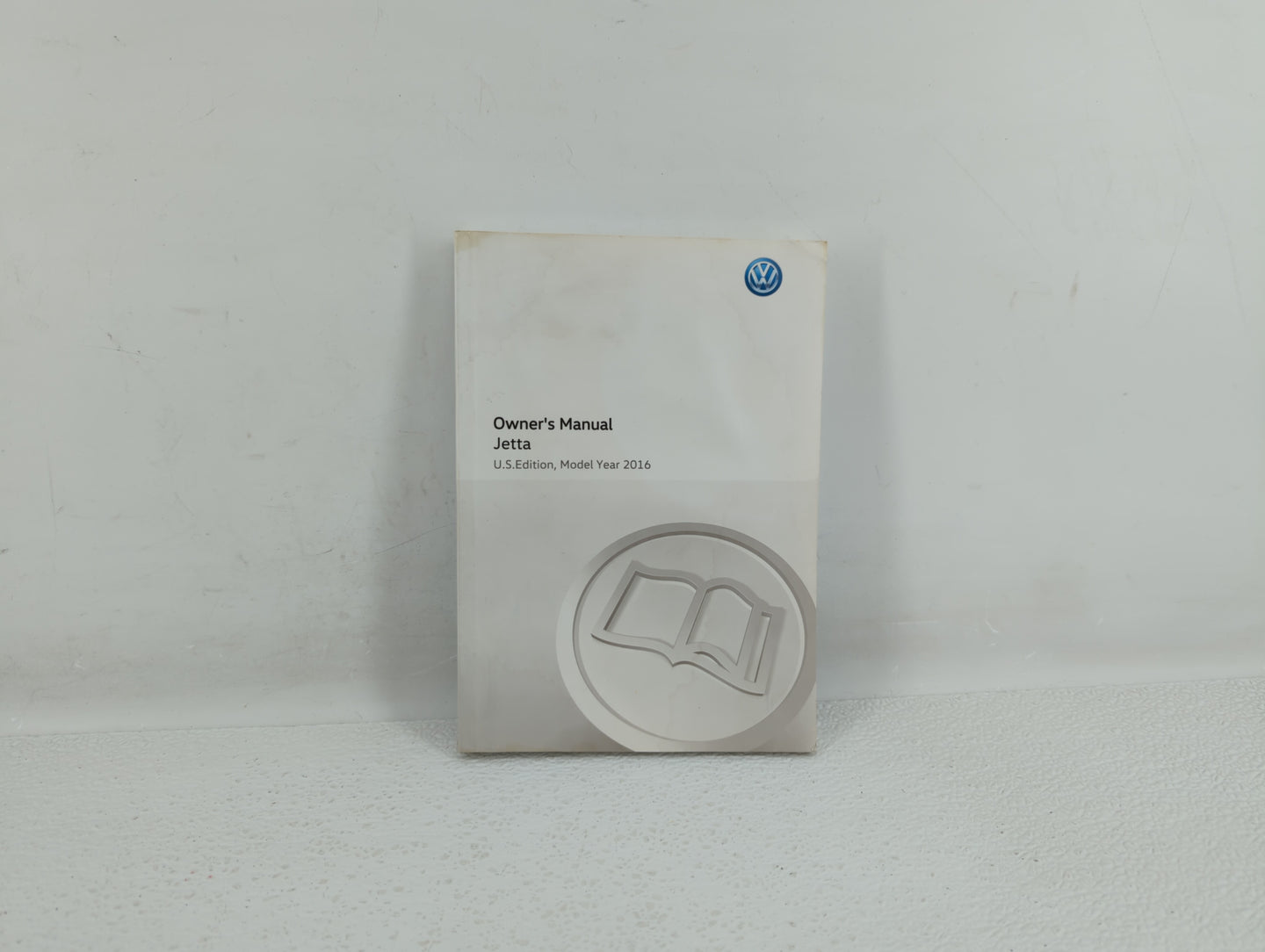 2016 Volkswagen Jetta Owners Manual Book Guide OEM Used Auto Parts - Oemusedautoparts1.com