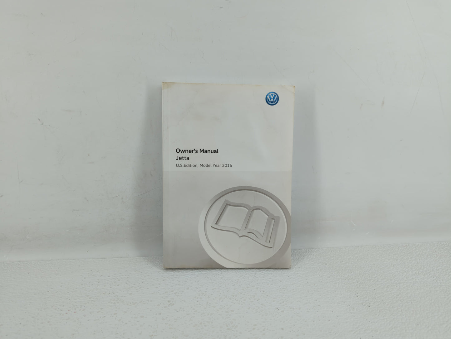 2016 Volkswagen Jetta Owners Manual Book Guide OEM Used Auto Parts - Oemusedautoparts1.com