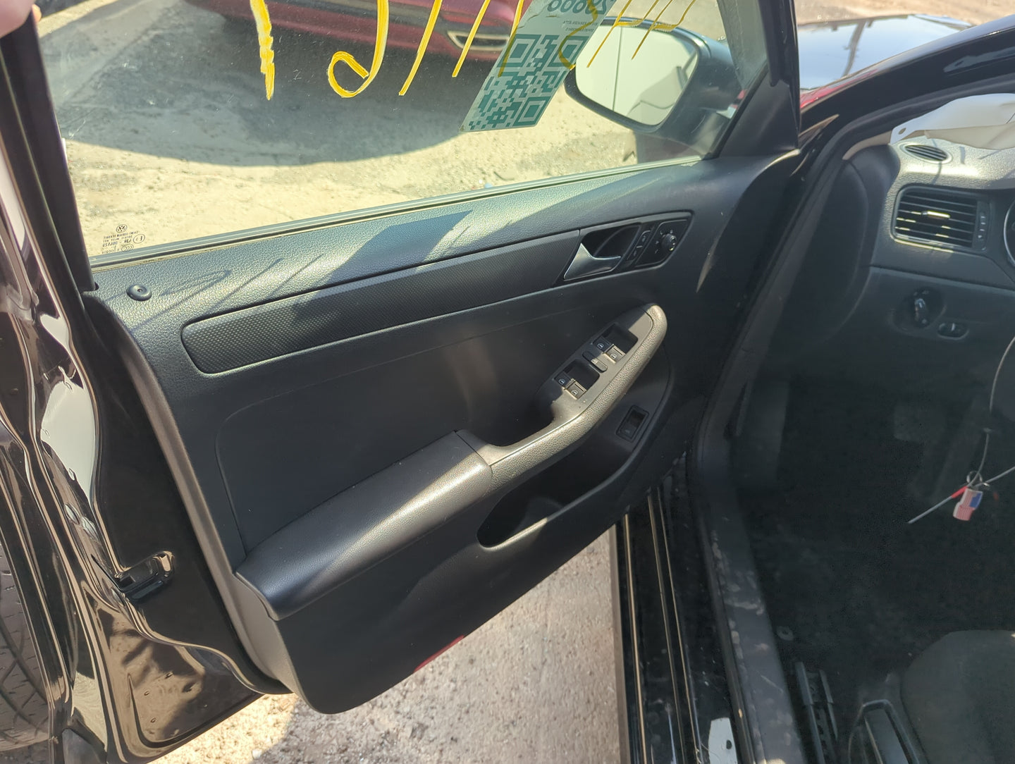 2016 Volkswagen Jetta Front Left Driver Interior Door Panel Trim - Oemusedautoparts1.com