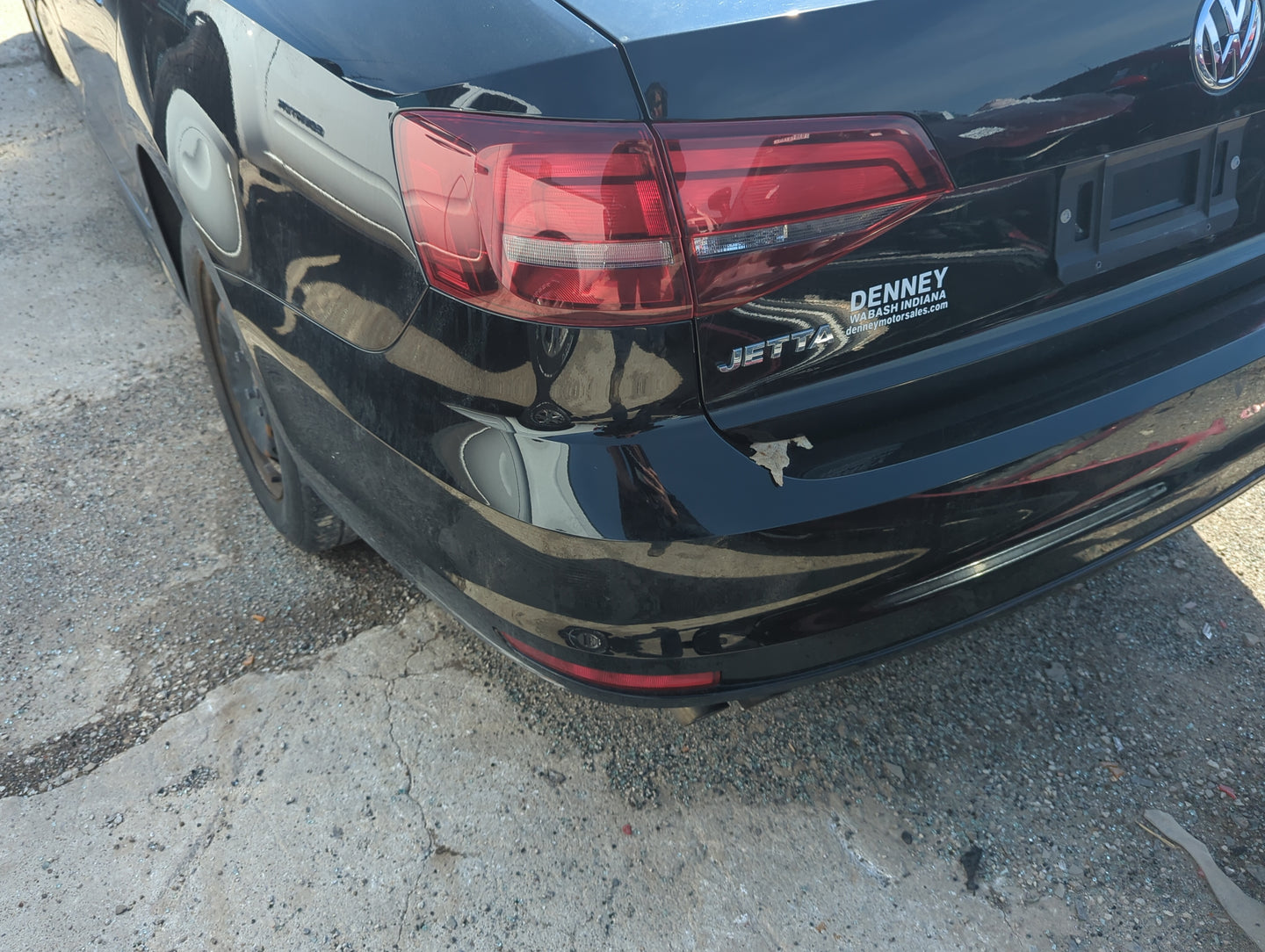 2015-2016 Volkswagen Jetta Rear Bumper Assembly Oem - Oemusedautoparts1.com