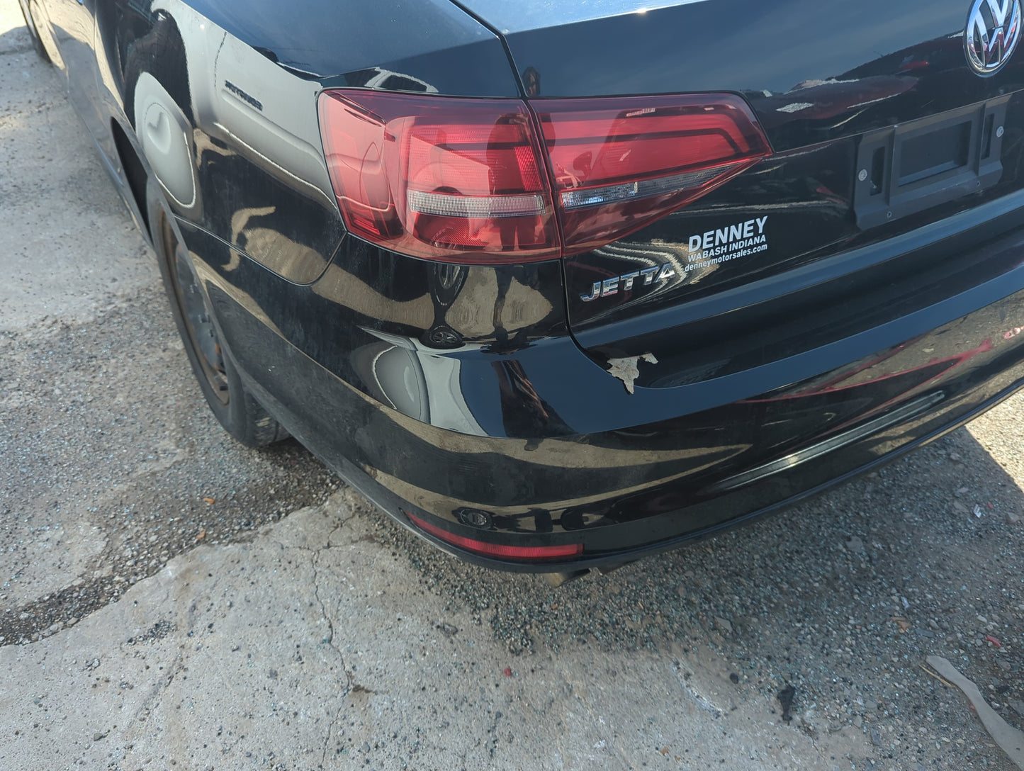 2015-2016 Volkswagen Jetta Rear Bumper Assembly Oem - Oemusedautoparts1.com