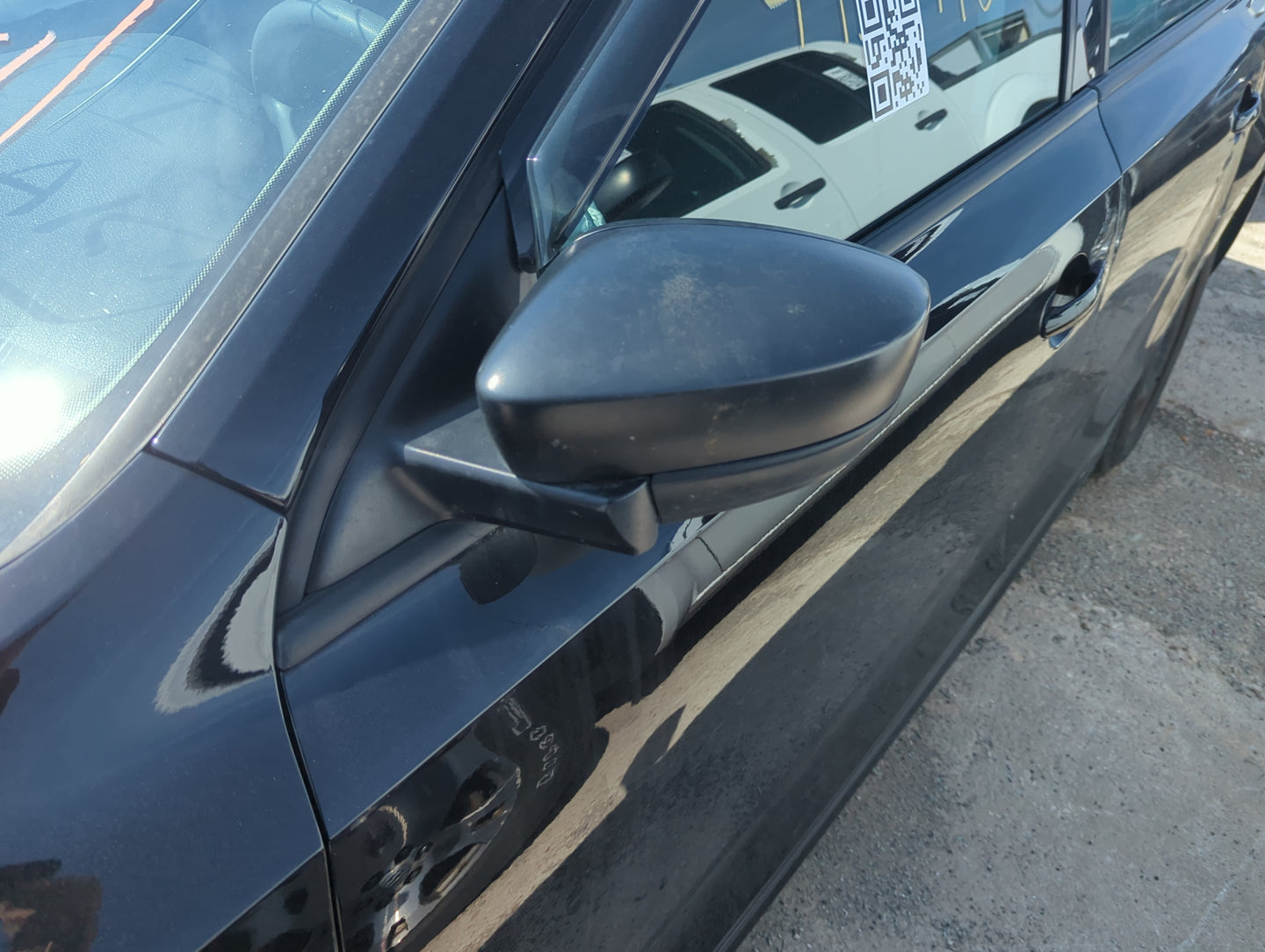 2011-2016 Volkswagen Jetta Driver Side View Mirror - Left Door Mirror OEM Used - Oemusedautoparts1.com
