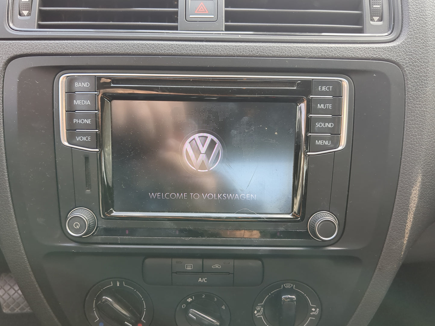 2015-2017 Volkswagen Jetta Radio AM FM Cd Player Receiver Replacement Fits Fits 2014 2015 2016 2017 OEM Used Auto Parts - Oe