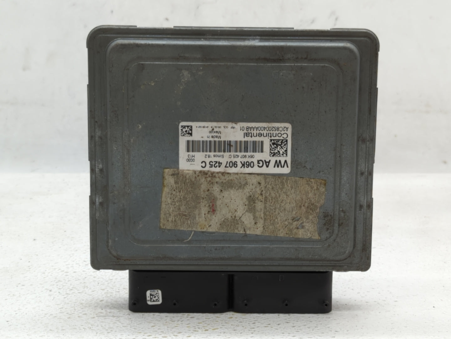 2015-2017 Volkswagen Jetta PCM Engine Control Computer ECU ECM PCU OEM P/N:06K 907 425 C Fits Fits 2015 2016 2017 OEM Used A