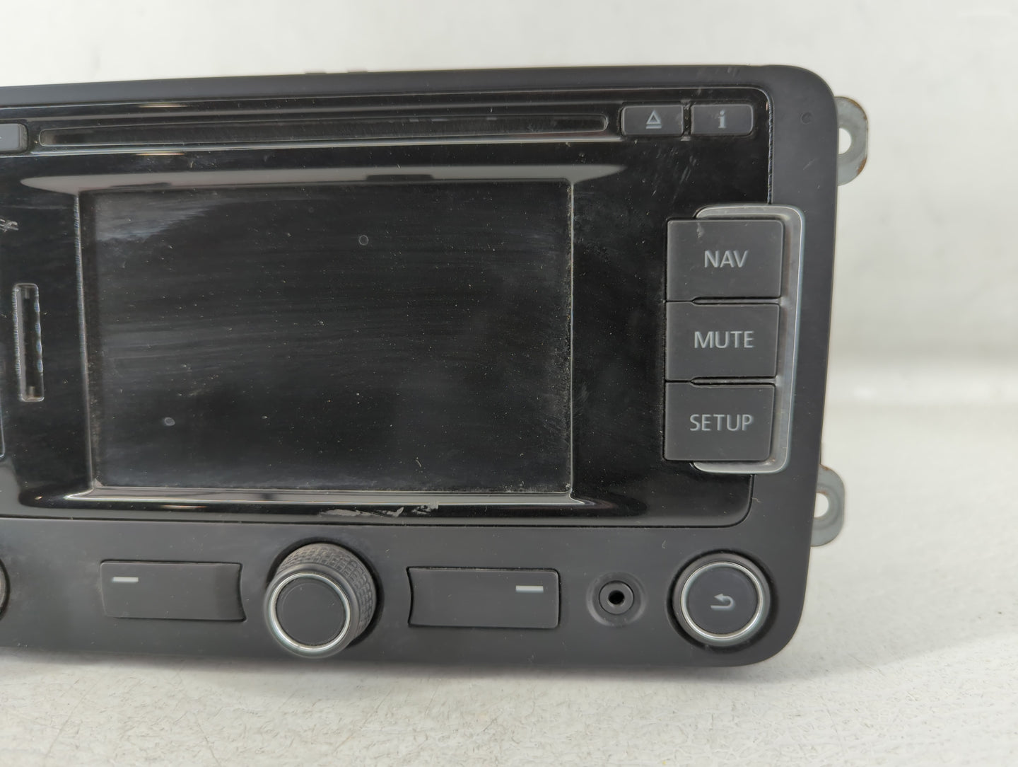 2016 Volkswagen Jetta Am Fm Cd Player Radio Receiver - Oemusedautoparts1.com