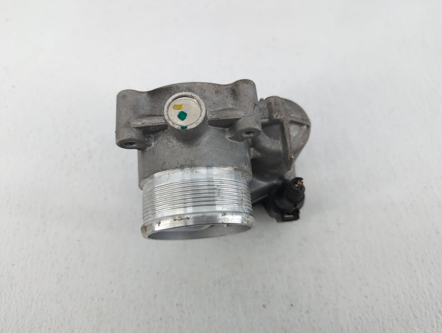 2014-2017 Volkswagen Jetta Throttle Body P/N:06K 133 062 E Fits Fits 2014 2015 2016 2017 OEM Used Auto Parts - Oemusedautopa