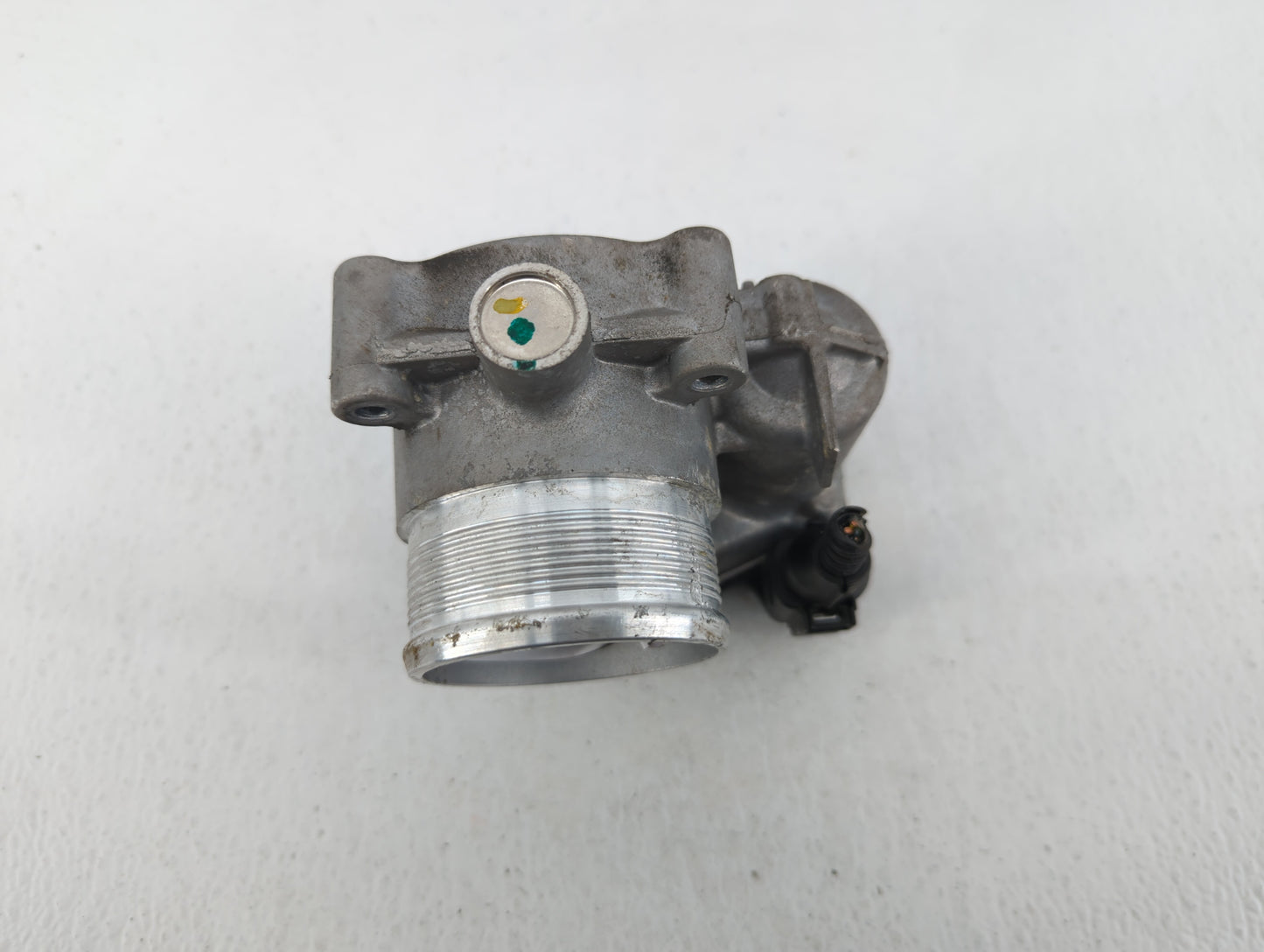 2014-2017 Volkswagen Jetta Throttle Body P/N:06K 133 062 E Fits Fits 2014 2015 2016 2017 OEM Used Auto Parts - Oemusedautopa