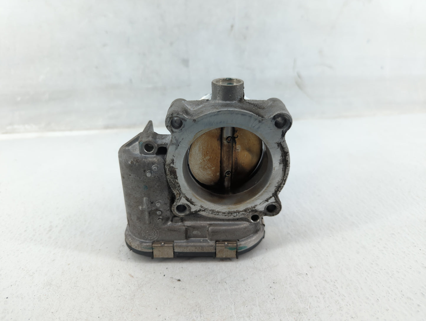 2014-2017 Volkswagen Jetta Throttle Body P/N:06K 133 062 E Fits Fits 2014 2015 2016 2017 OEM Used Auto Parts - Oemusedautopa