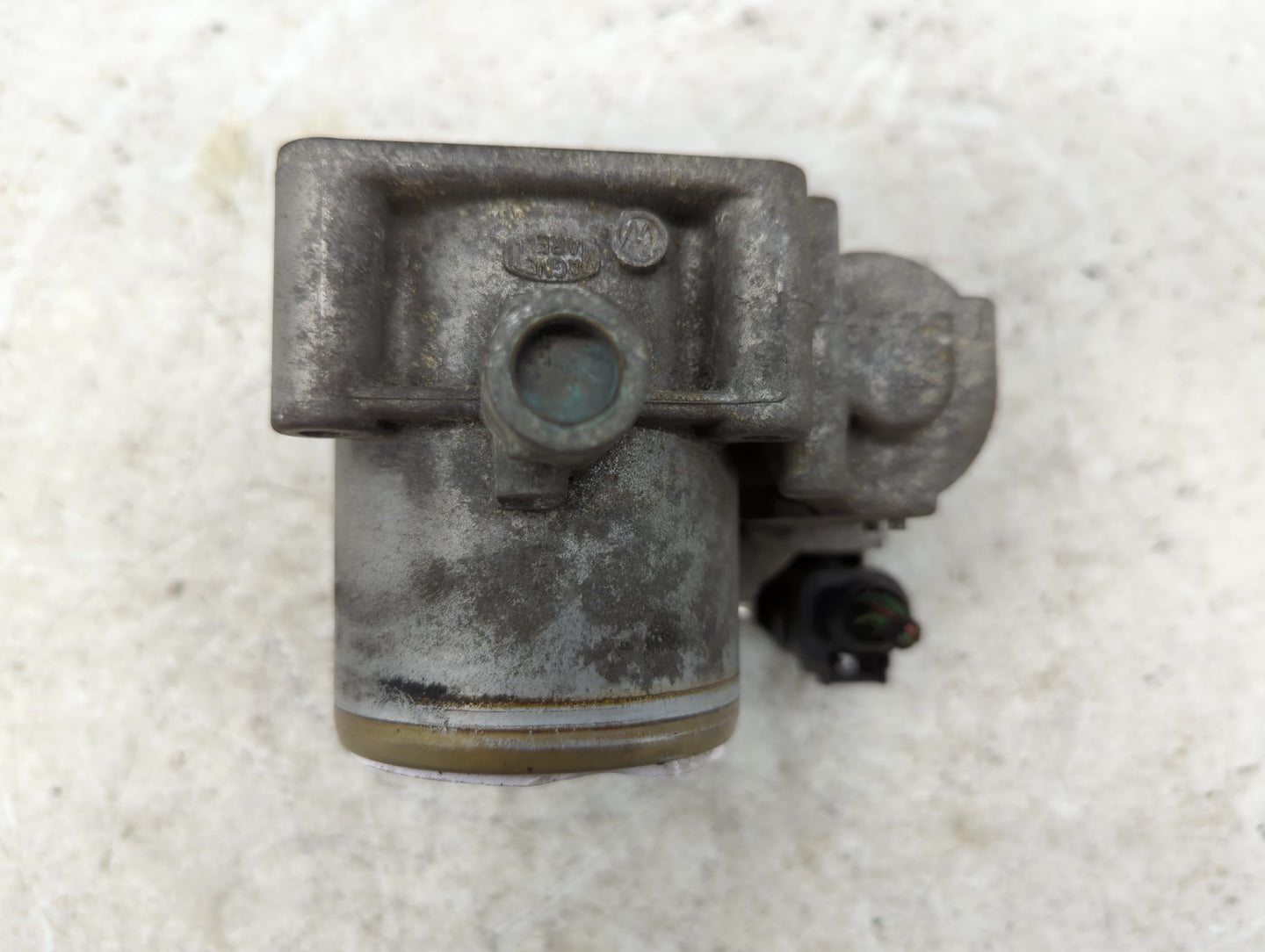 2013-2018 Volkswagen Jetta Throttle Body P/N:03F133062B Fits Fits 2013 2014 2015 2016 2017 2018 OEM Used Auto Parts - Oemuse