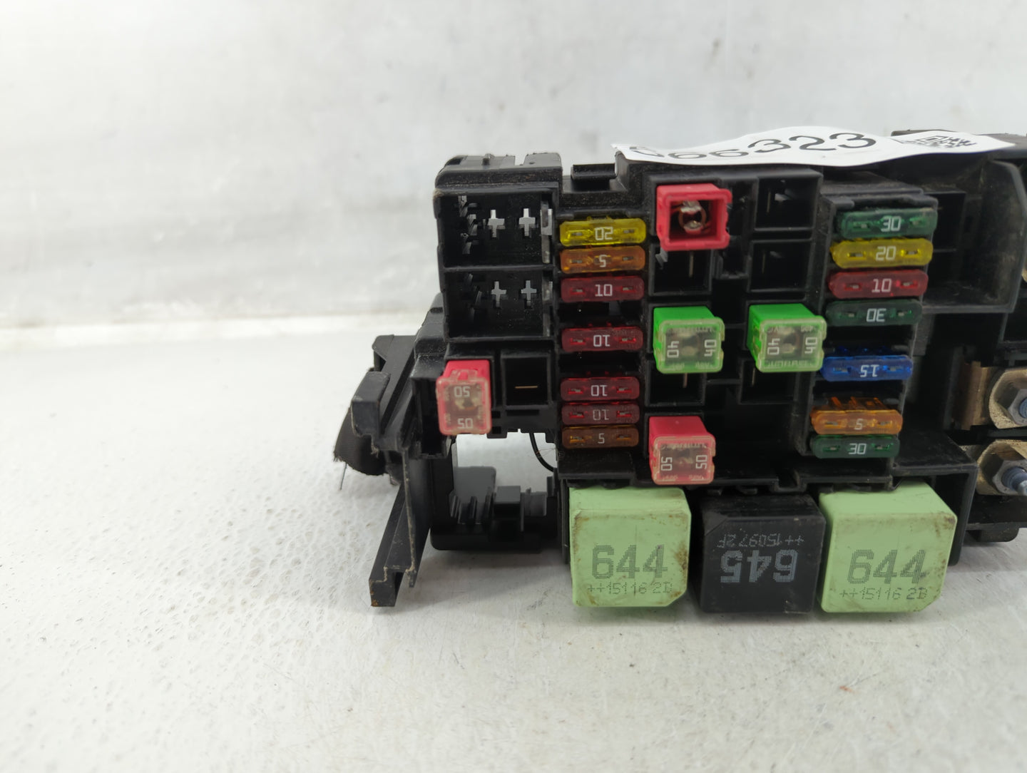 2015-2018 Volkswagen Jetta Fusebox Fuse Box Panel Relay Module Fits Fits 2015 2016 2017 2018 OEM Used Auto Parts - Oemusedau