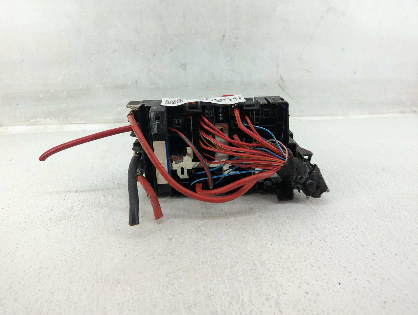 2015-2018 Volkswagen Jetta Fusebox Fuse Box Panel Relay Module Fits Fits 2015 2016 2017 2018 OEM Used Auto Parts - Oemusedau