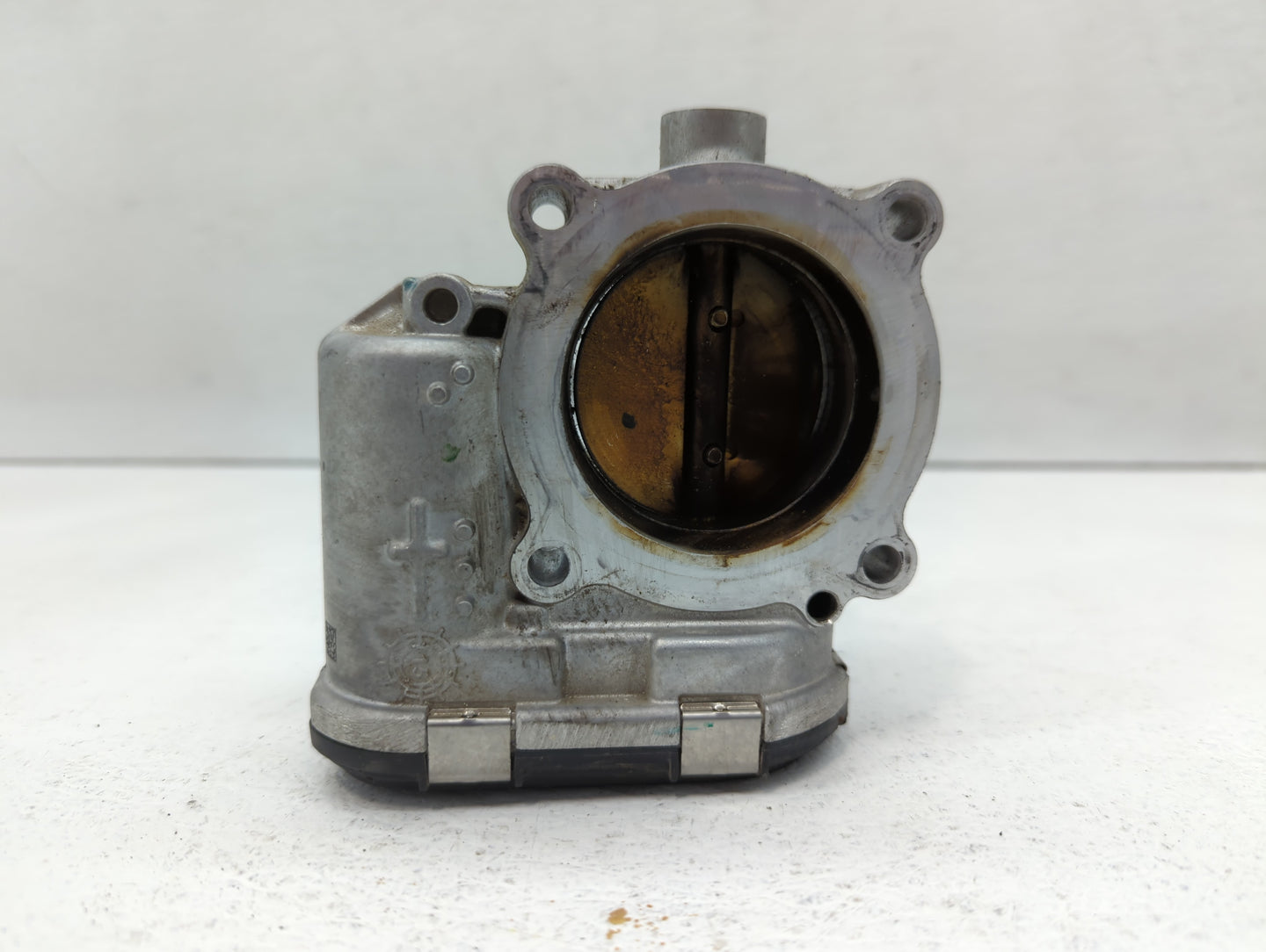 2014-2017 Volkswagen Jetta Throttle Body P/N:06K 133 062 E Fits Fits 2014 2015 2016 2017 OEM Used Auto Parts - Oemusedautopa