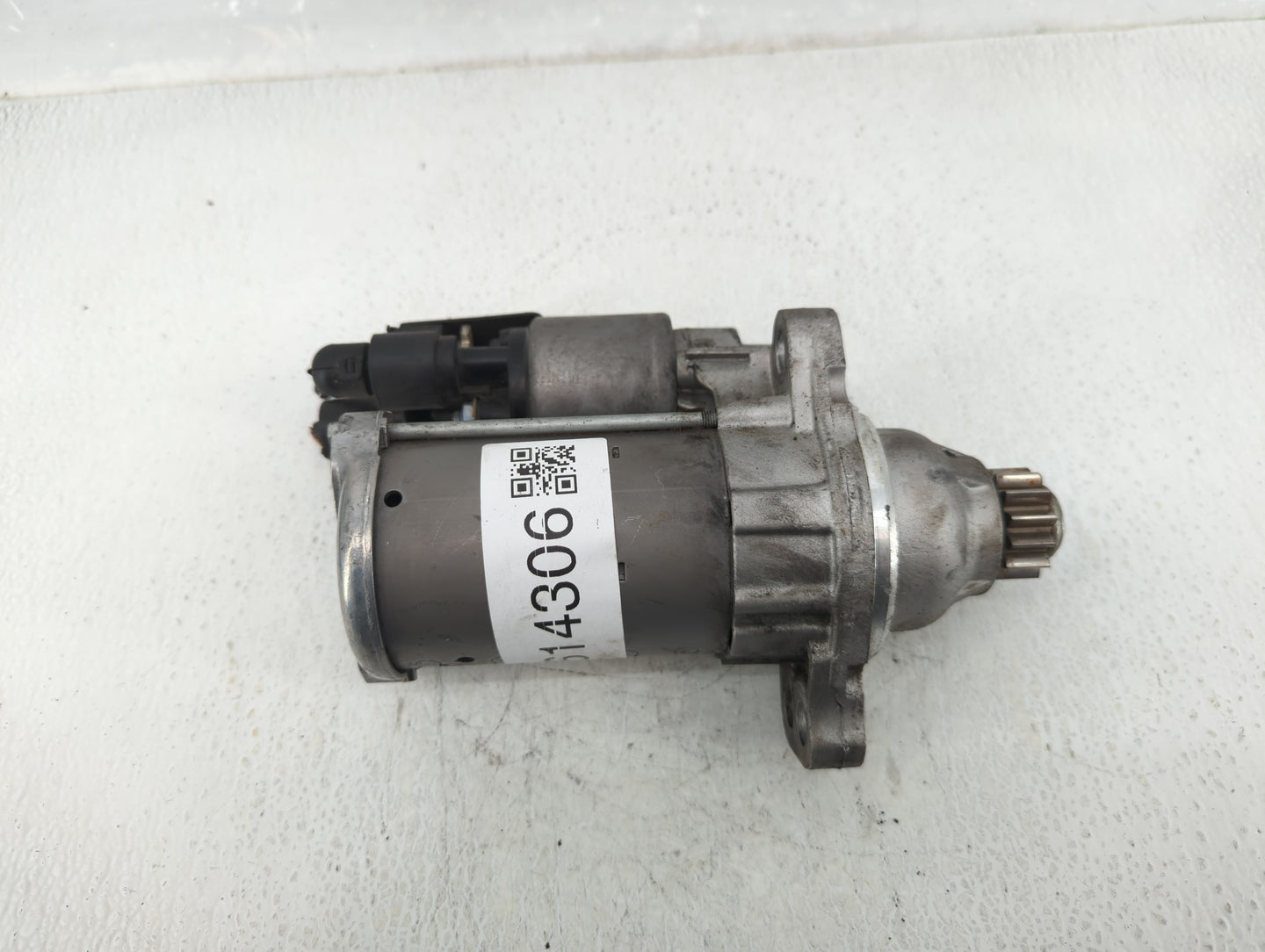 2015-2019 Volkswagen Jetta Car Starter Motor Solenoid OEM P/N:20160517 02M 911 024 R Fits Fits 2015 2016 2017 2018 2019 OEM 