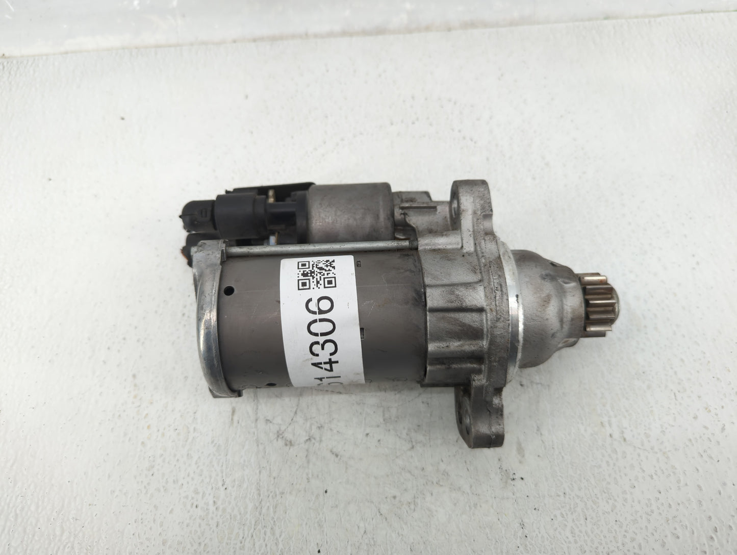 2015-2019 Volkswagen Jetta Car Starter Motor Solenoid OEM P/N:20160517 02M 911 024 R Fits Fits 2015 2016 2017 2018 2019 OEM 