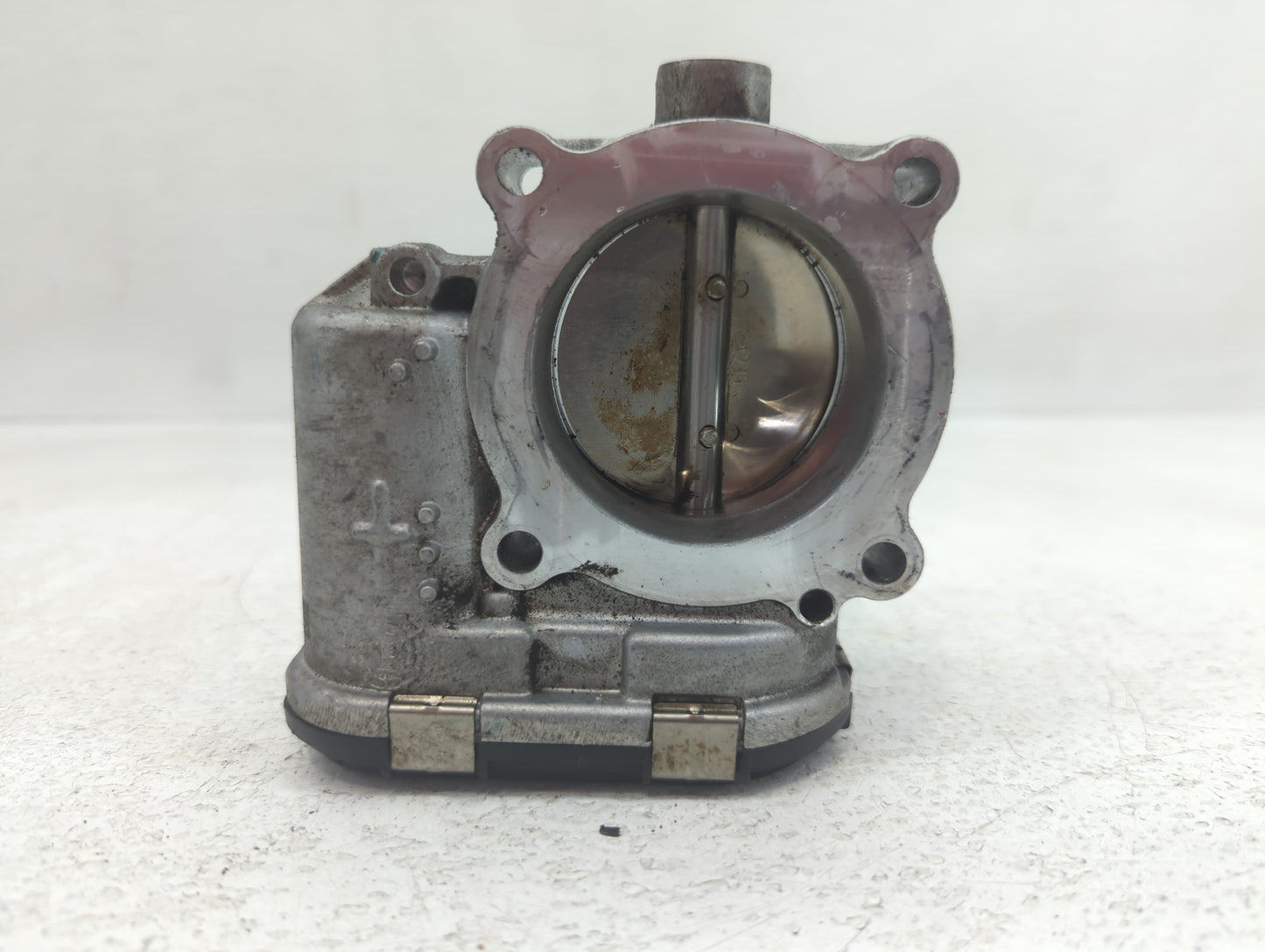 2014-2017 Volkswagen Jetta Throttle Body P/N:06K 133 062 E Fits Fits 2014 2015 2016 2017 OEM Used Auto Parts - Oemusedautopa