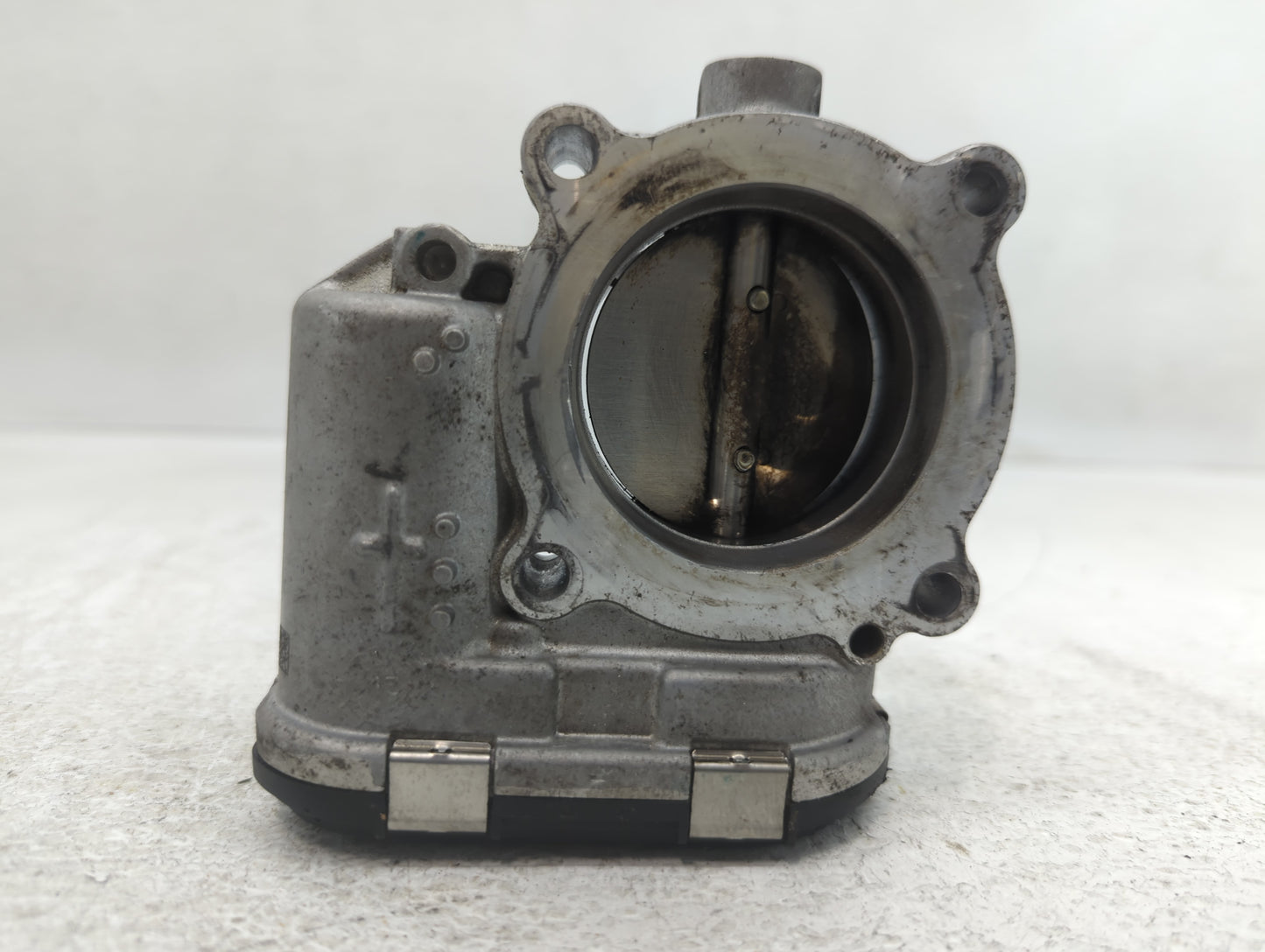 2014-2017 Volkswagen Jetta Throttle Body P/N:0 280 750 590 Fits Fits 2014 2015 2016 2017 OEM Used Auto Parts - Oemusedautopa
