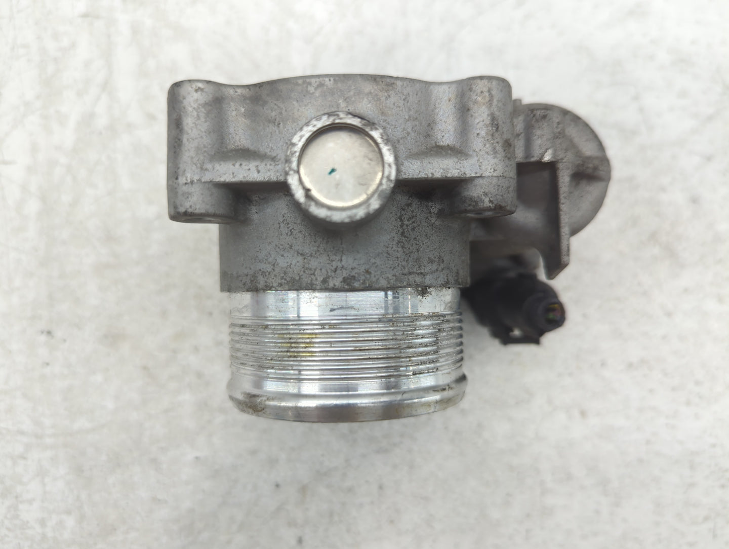 2014-2017 Volkswagen Jetta Throttle Body P/N:06K 133 062 D 06K 133 062 E Fits Fits 2014 2015 2016 2017 OEM Used Auto Parts -