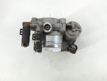 2011-2016 Volkswagen Jetta Throttle Body P/N:A2C85018300 06G 133 062 M Fits Fits 2011 2012 2013 2014 2015 2016 OEM Used Auto Parts