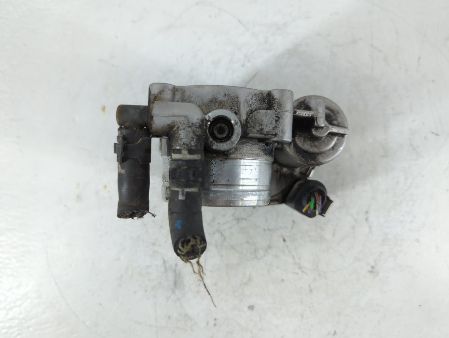 2014-2017 Volkswagen Jetta Throttle Body P/N:A2C85018300 06G 133 062 M Fits Fits 2014 2015 2016 2017 OEM Used Auto Parts - O