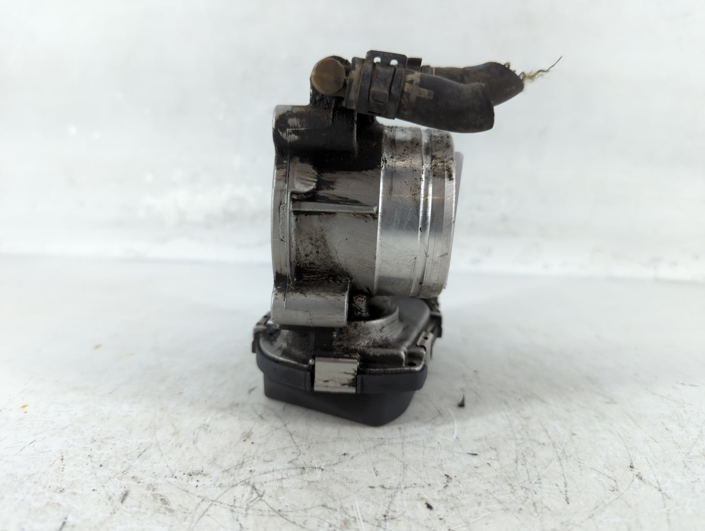 2014-2017 Volkswagen Jetta Throttle Body P/N:A2C85018300 06G 133 062 M Fits Fits 2014 2015 2016 2017 OEM Used Auto Parts - O