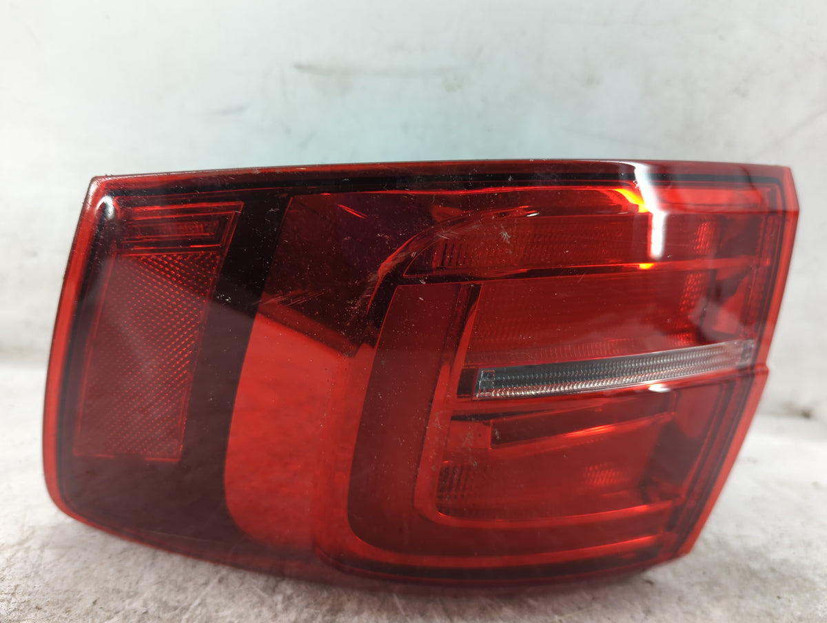 2016 Jetta Gli Passenger Right Side Deck Lid Mounted Tail Light - Oemusedautoparts1.com