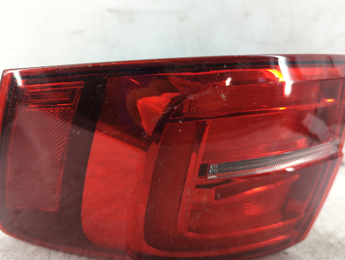 2016 Jetta Gli Passenger Right Side Deck Lid Mounted Tail Light - Oemusedautoparts1.com