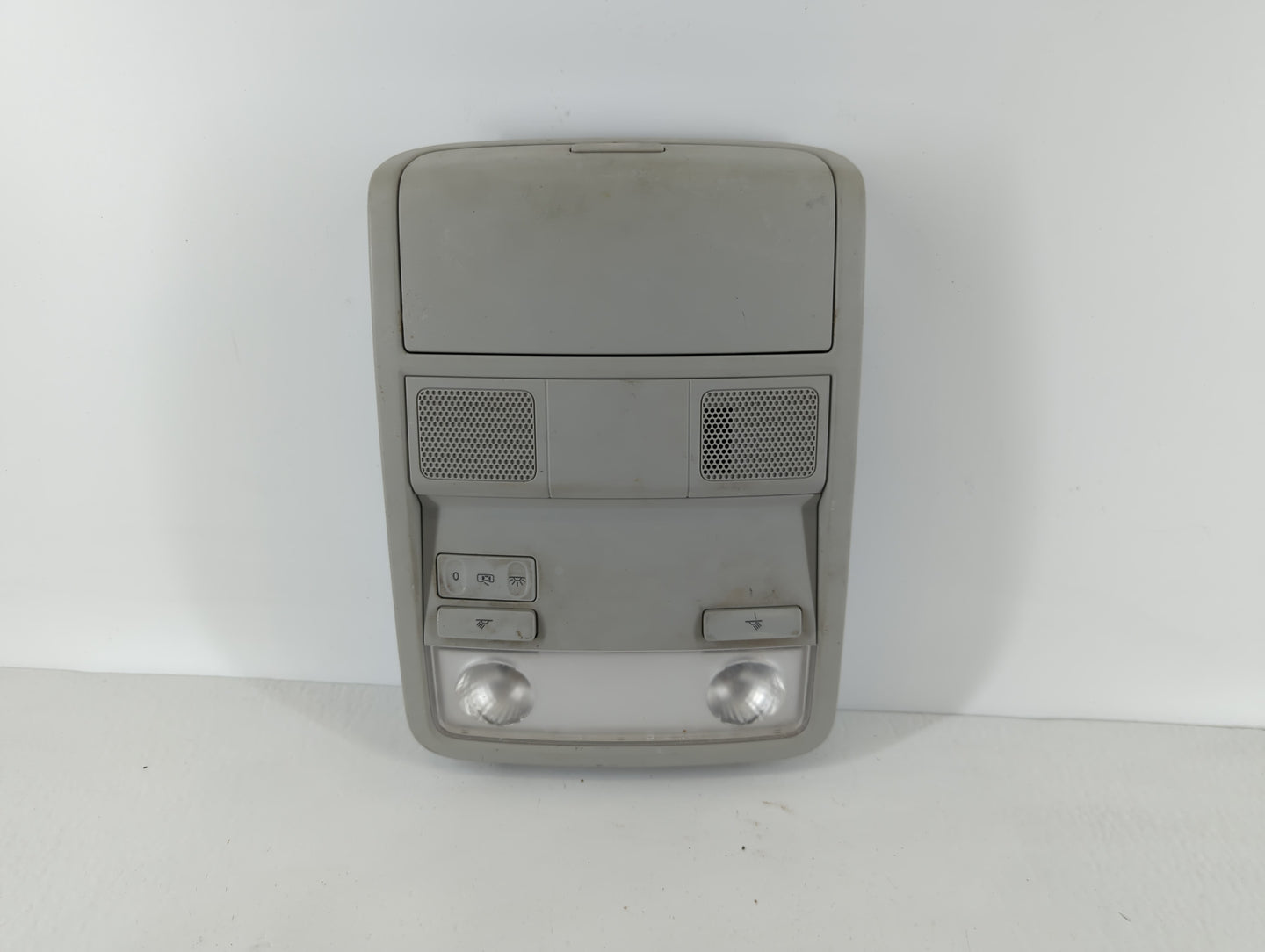 2016 Volkswagen Passat Overhead Roof Console - Oemusedautoparts1.com