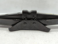 2016 Volkswagen Passat Spare Scissor Car Jack - Oemusedautoparts1.com