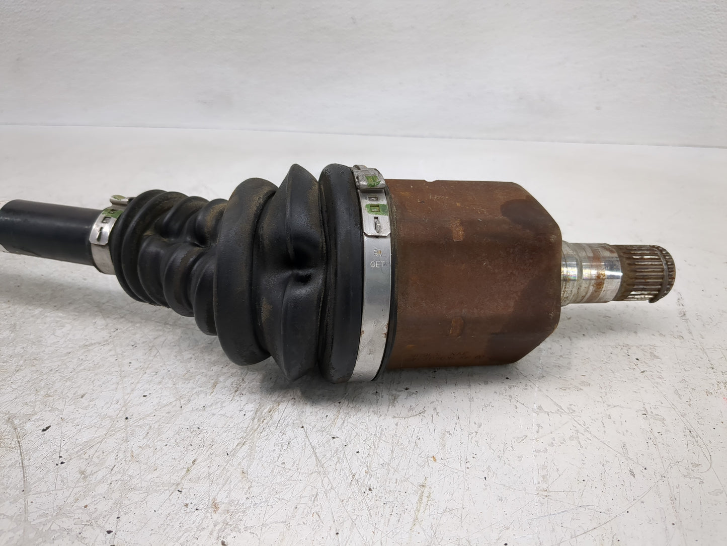 2014-2020 Volkswagen Passat Axle Shaft Front Driver Cv C/v 1119962 - Oemusedautoparts1.com