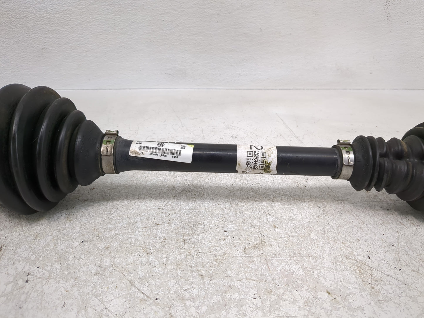 2014-2020 Volkswagen Passat Axle Shaft Front Driver Cv C/v 1119962 - Oemusedautoparts1.com