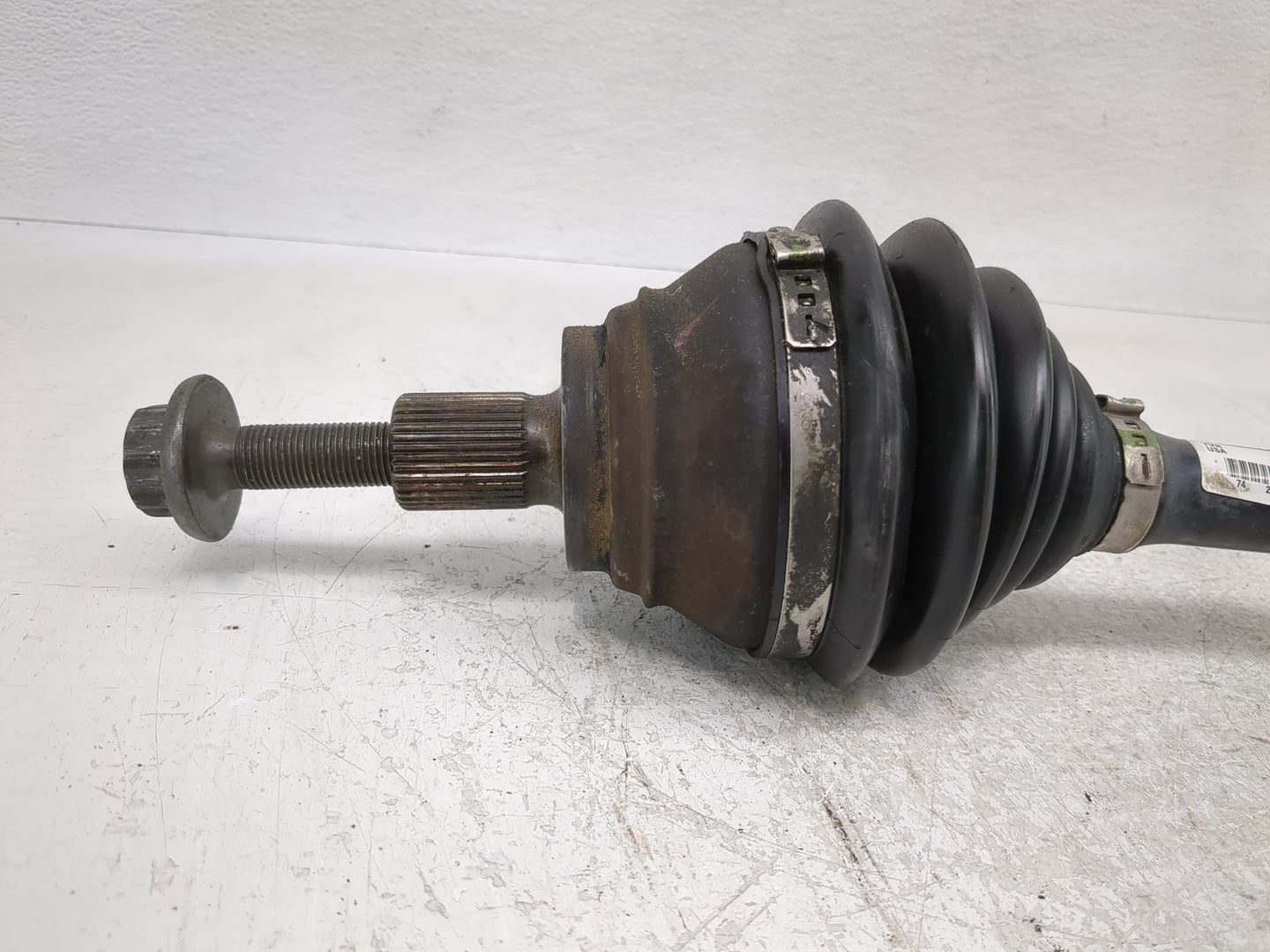 2014-2020 Volkswagen Passat Axle Shaft Front Driver Cv C/v 1119962 - Oemusedautoparts1.com