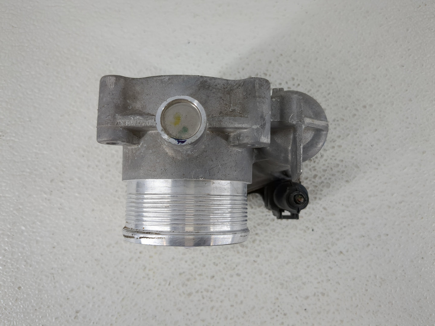 2014-2017 Volkswagen Passat Throttle Body P/N:06K 133 062 E Fits Fits 2014 2015 2016 2017 OEM Used Auto Parts - Oemusedautop